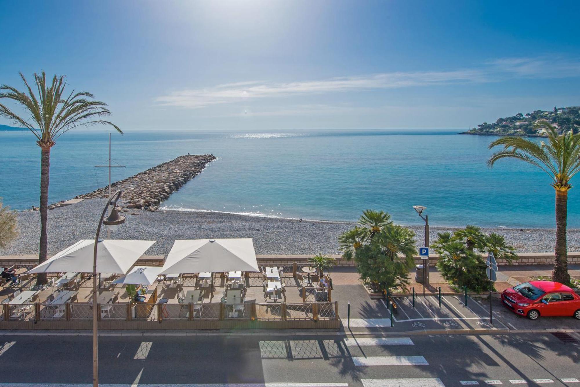 Roquebrune Plage - Terrace Splendid Sea View - BW Bagian luar foto